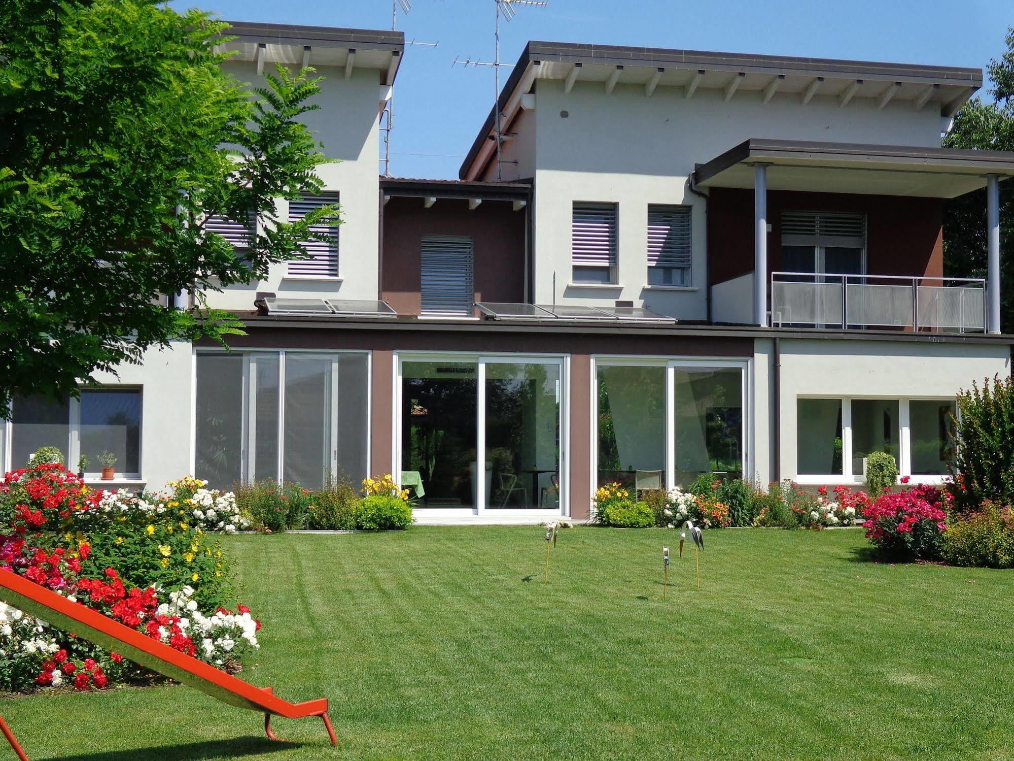 Bed and Breakfast Anima Mundi Curtatone Exterior foto