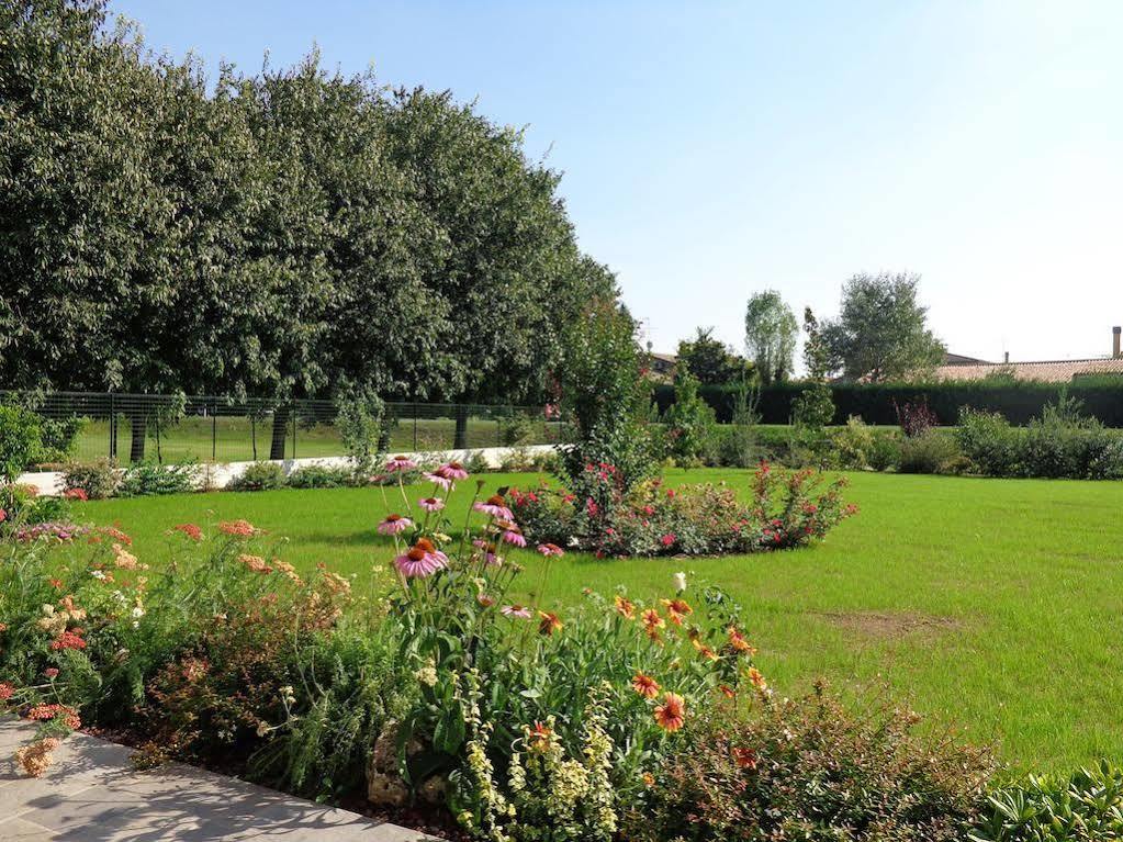 Bed and Breakfast Anima Mundi Curtatone Exterior foto